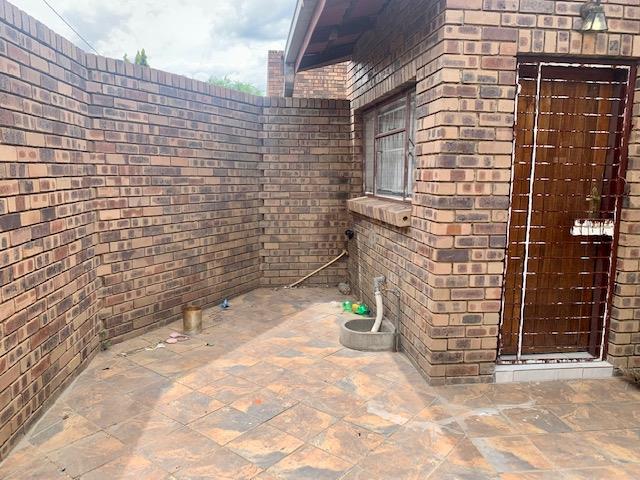 4 Bedroom Property for Sale in Thaba Nchu Free State